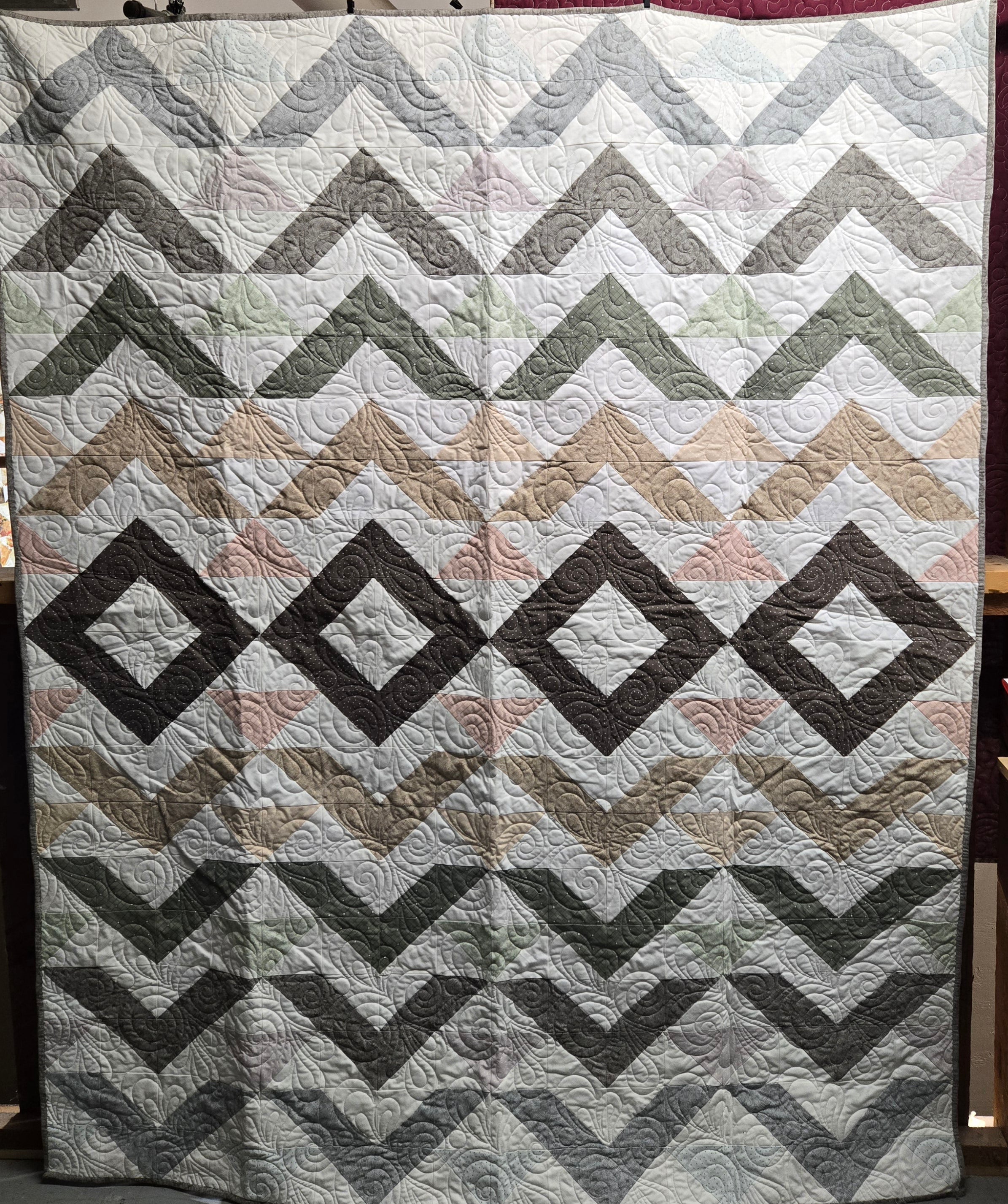 Store Sample- Twin Quilt- Mirrow Image