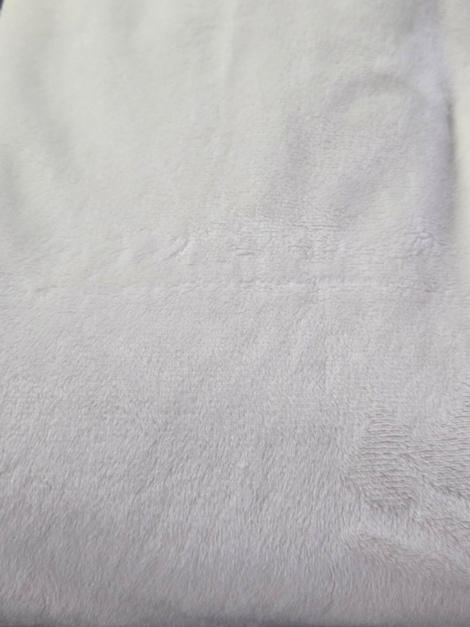 Cuddle- Ivory - 1/2m Cut