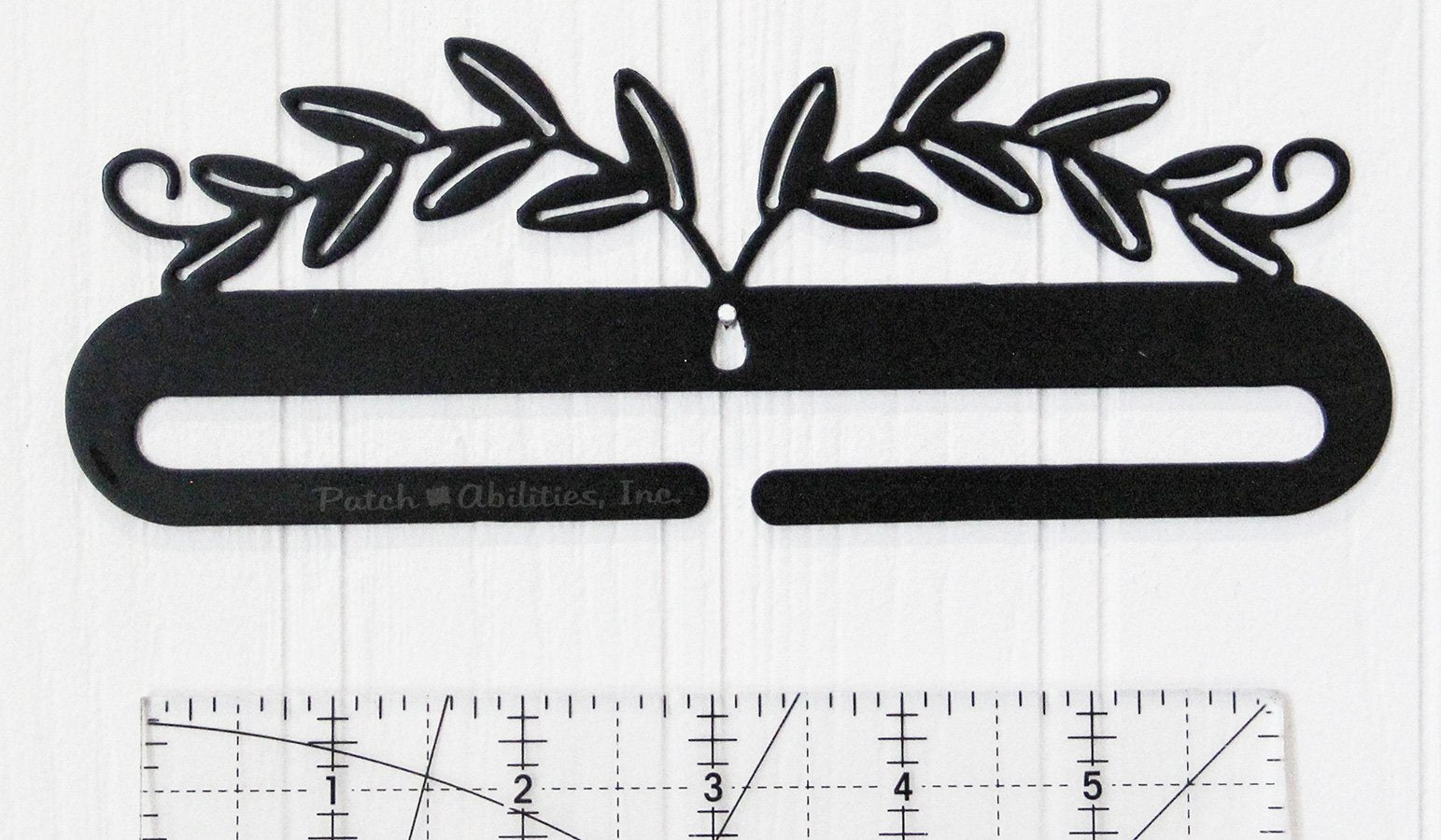 Patchabilities - 6 inch Leaf Sprig hanger