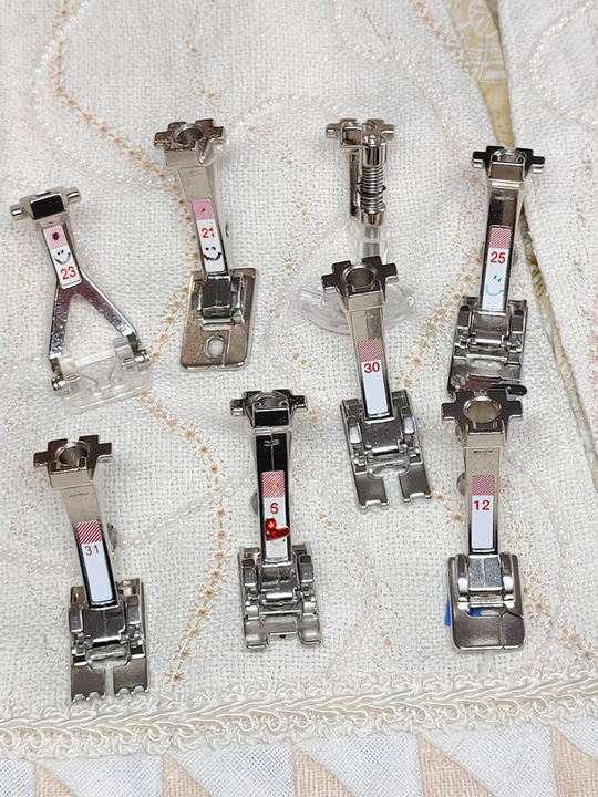 Ultimate Guide to Sewing Machine Feet Book