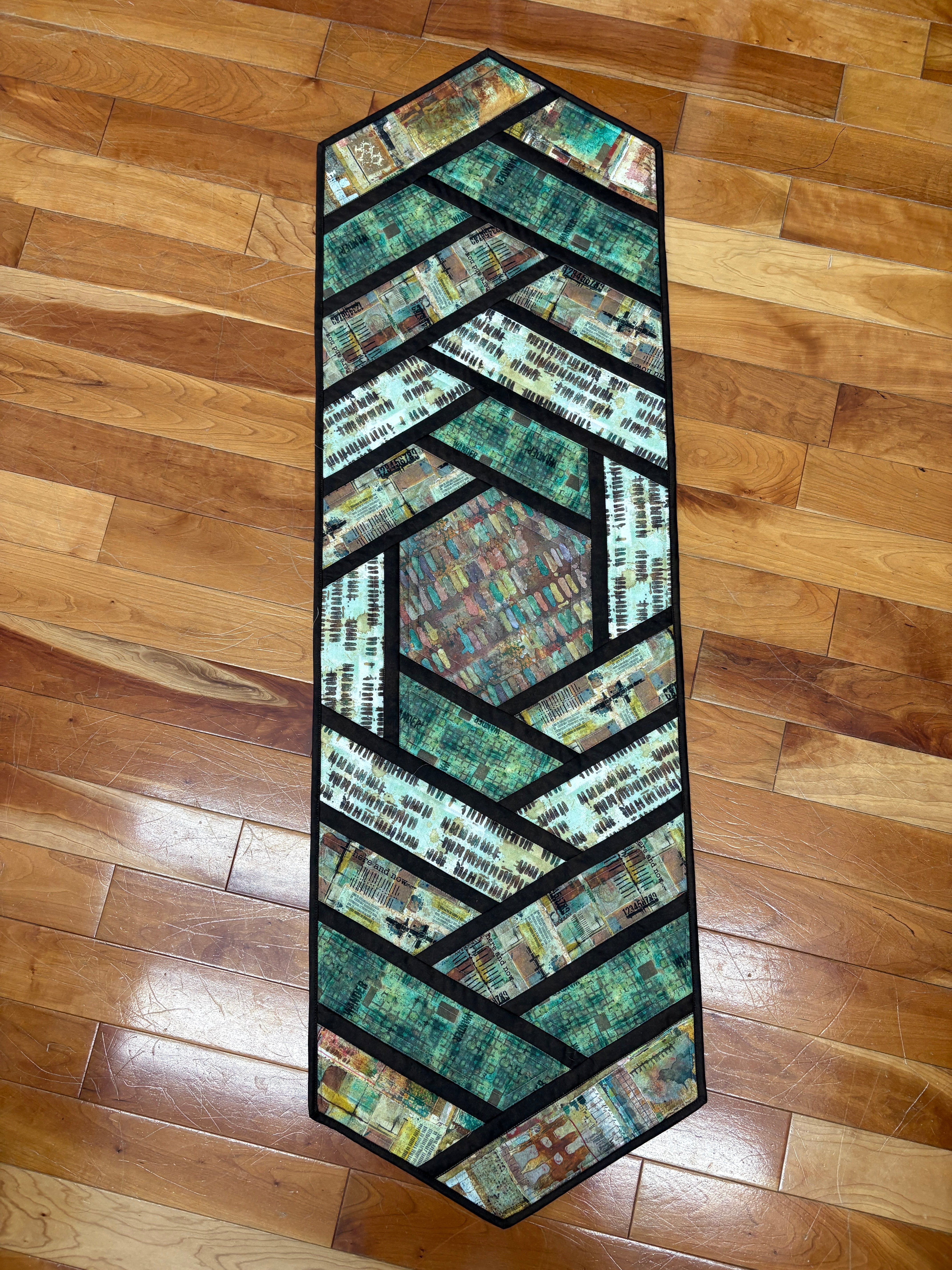 How to Hex Without a Wand Table Runner KIT