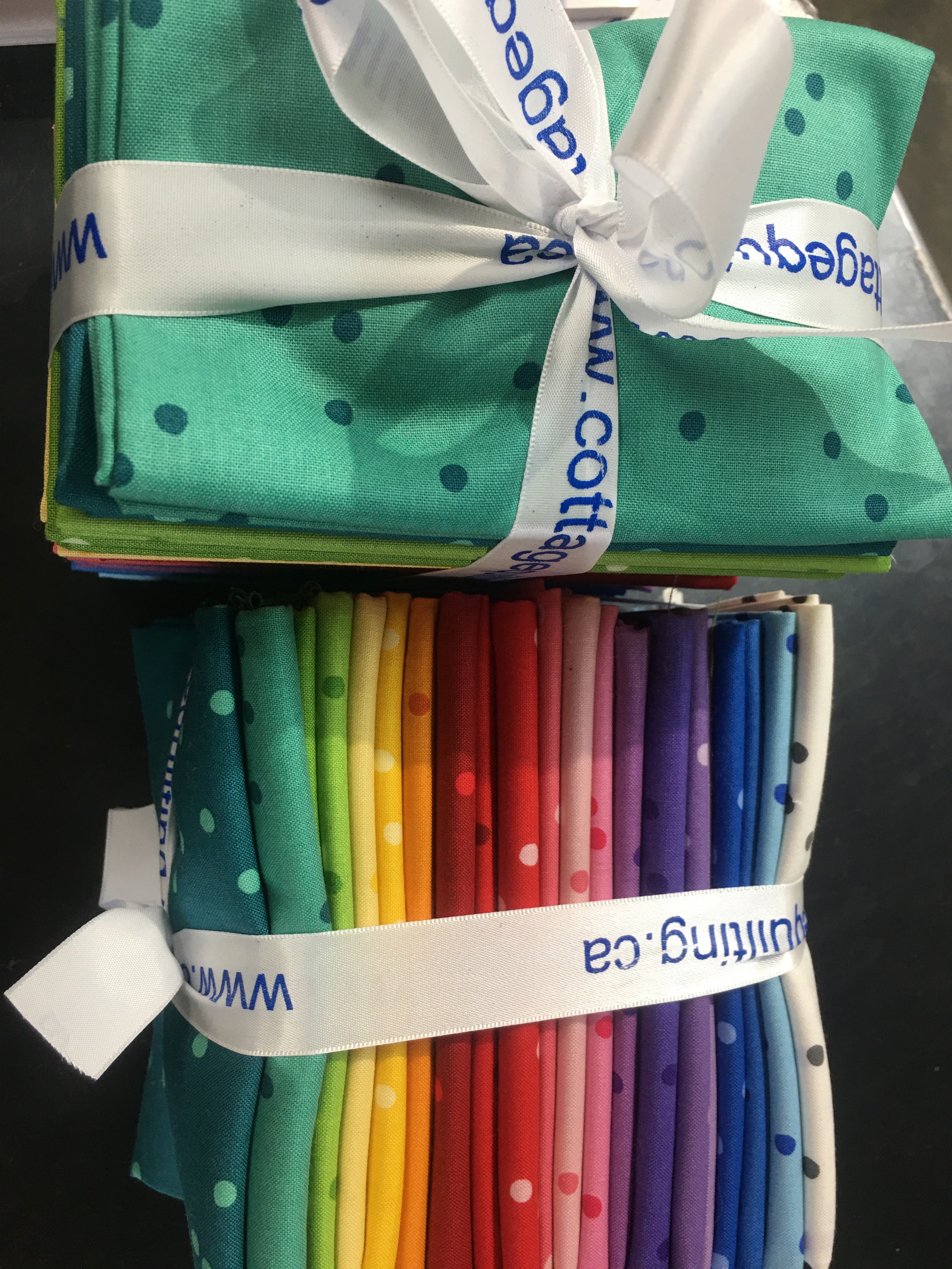 Riley Blake - On the Dot - Fat Quarter Bundle (21pc)