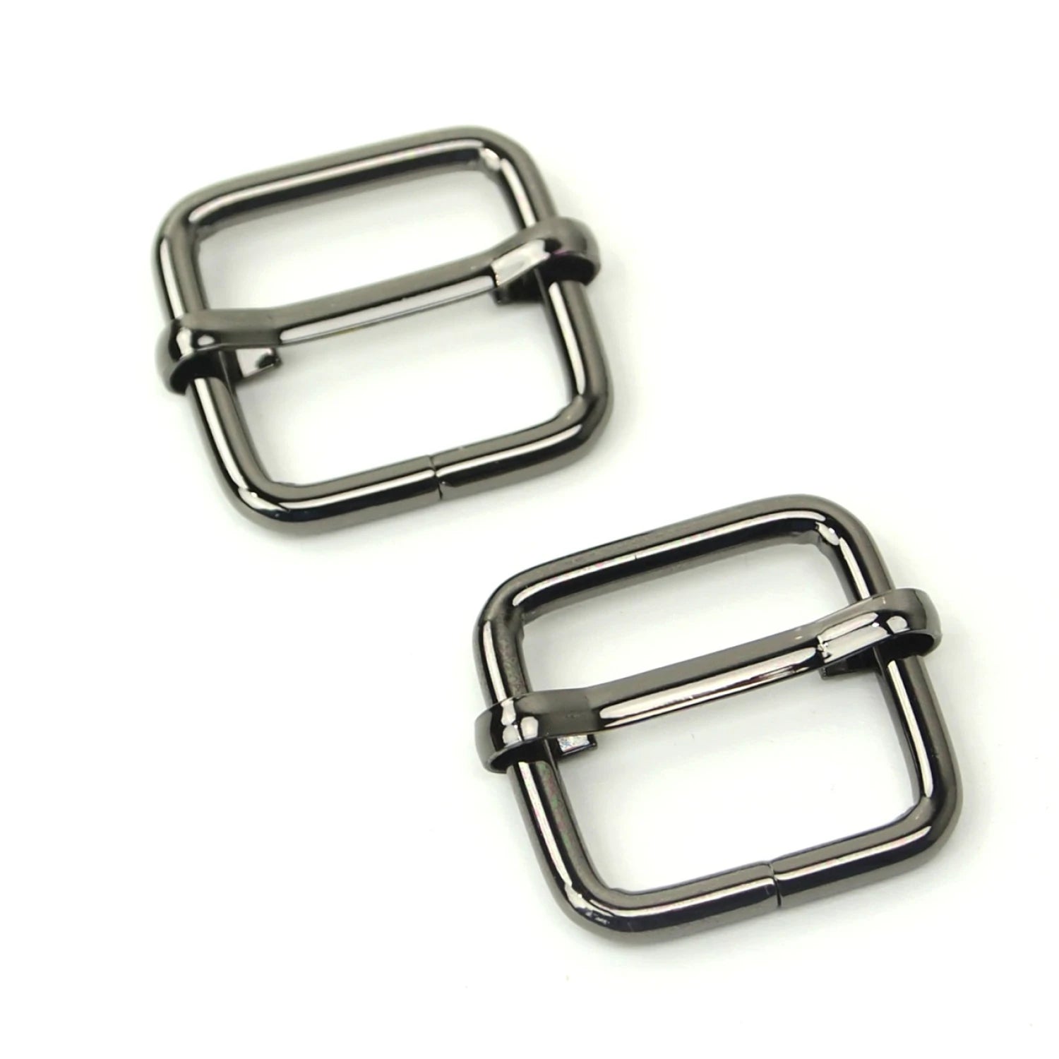 Sallie Tomato Two Slider Buckles 3/4"