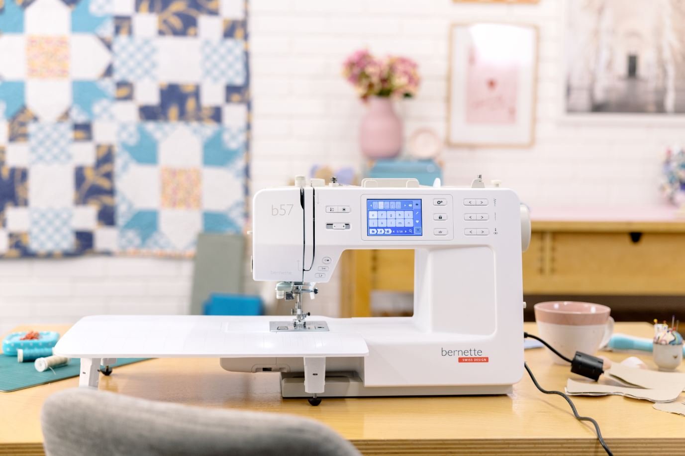 Bernette B57 Sewing Machine