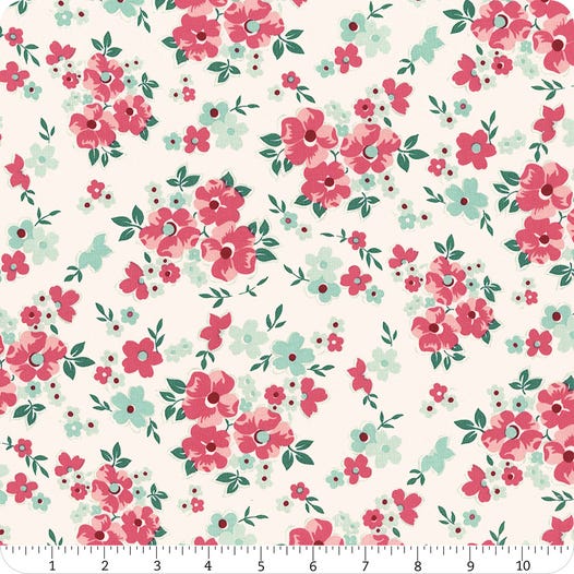 Riley Blake - Lori Holt - Berry & Sage - Latte Floral - C17388-LATTE