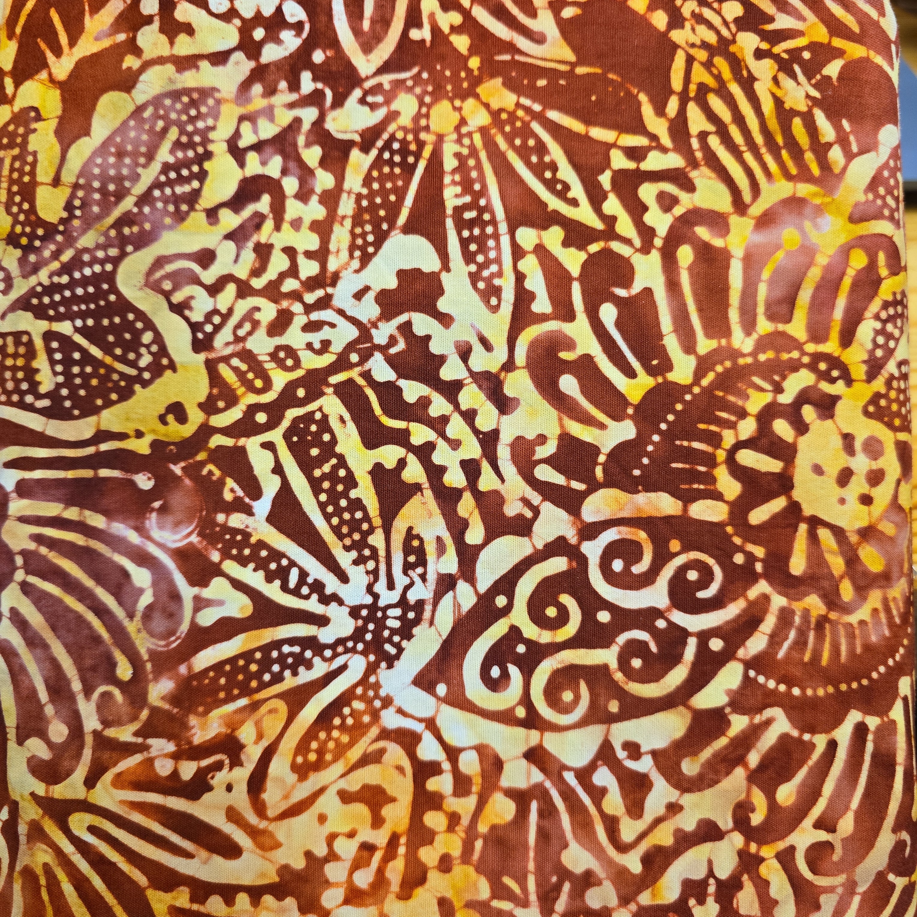 Batiks Bavarian- Orange Flower - JH23A8