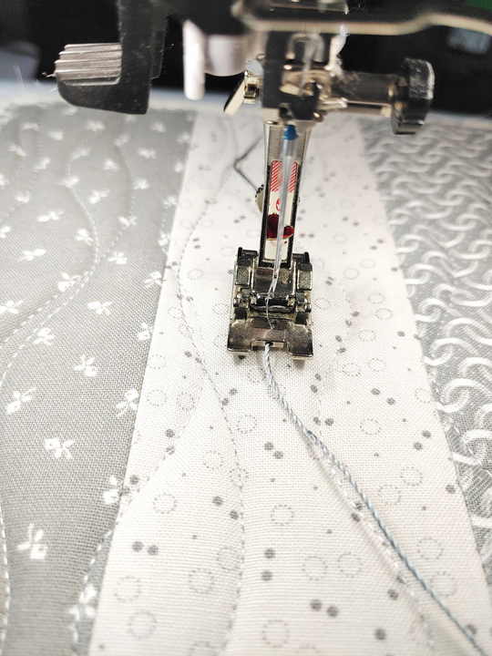 Ultimate Guide to Sewing Machine Feet Book