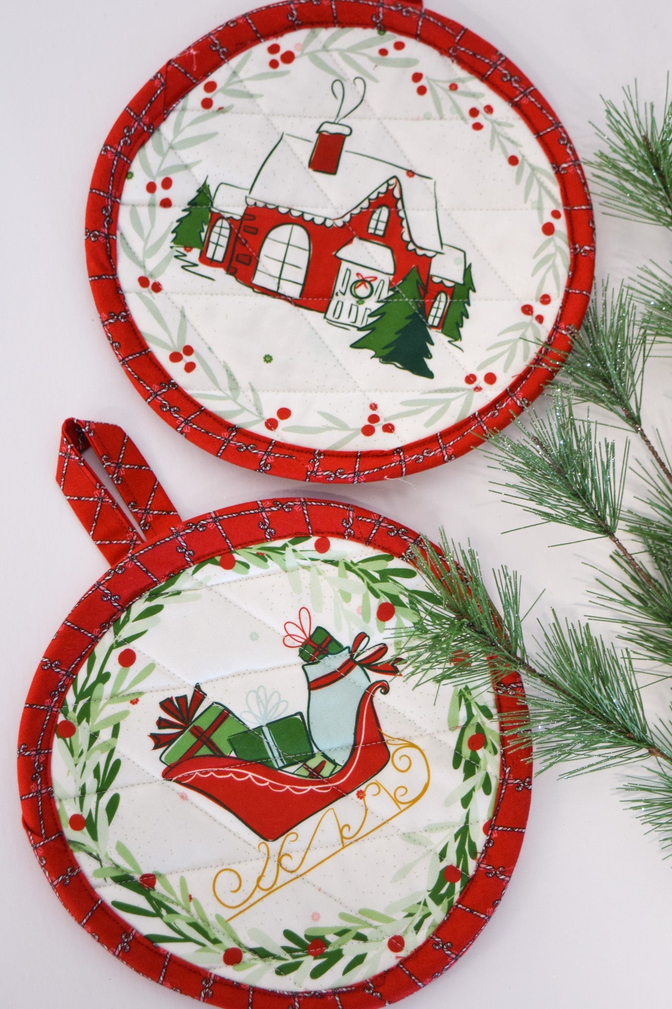 Mistletoe & Holly  54in x 54in Tree Skirt & Pot Holder Panel