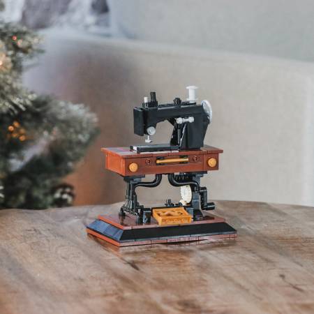 Sallie Tomato Vintage Sewing Machine Building (Lego) Block Set