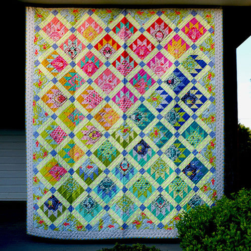 Paws Out Quilt Pattern (download)