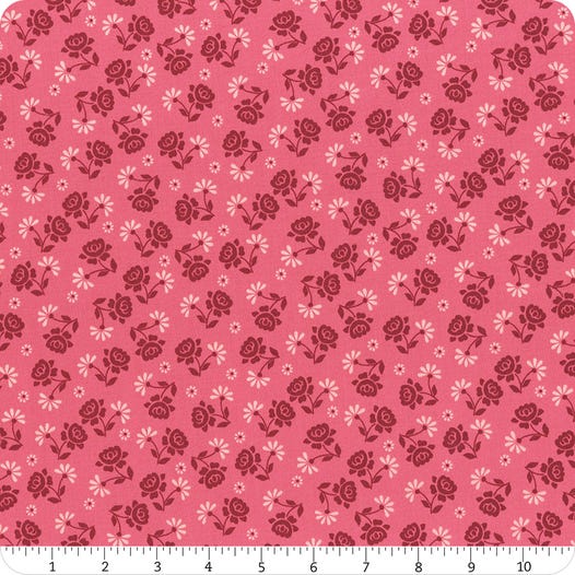 Riley Blake - Lori Holt - Berry & Sage - Tea Rose Roses - C17380-TEAROSE