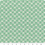 Riley Blake - Lori Holt - Berry & Sage - Sage Leaf Apron - C17390-LEAF