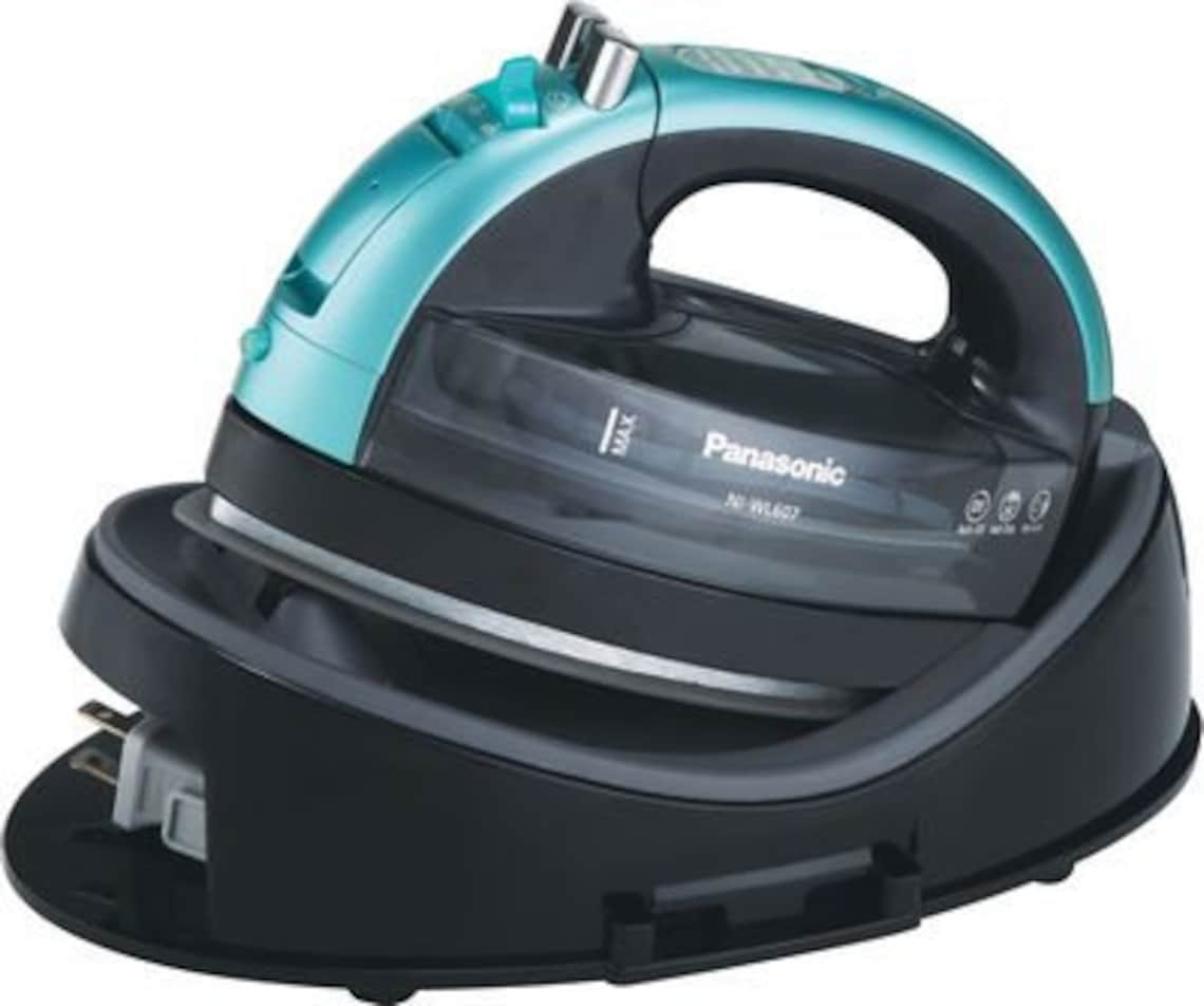 PANASONIC CORDLESS 360 FREESTYLE IRON