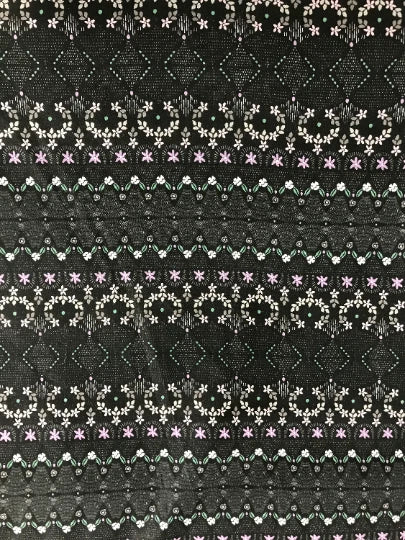 Camelot Bear Hug - Little Details - Black