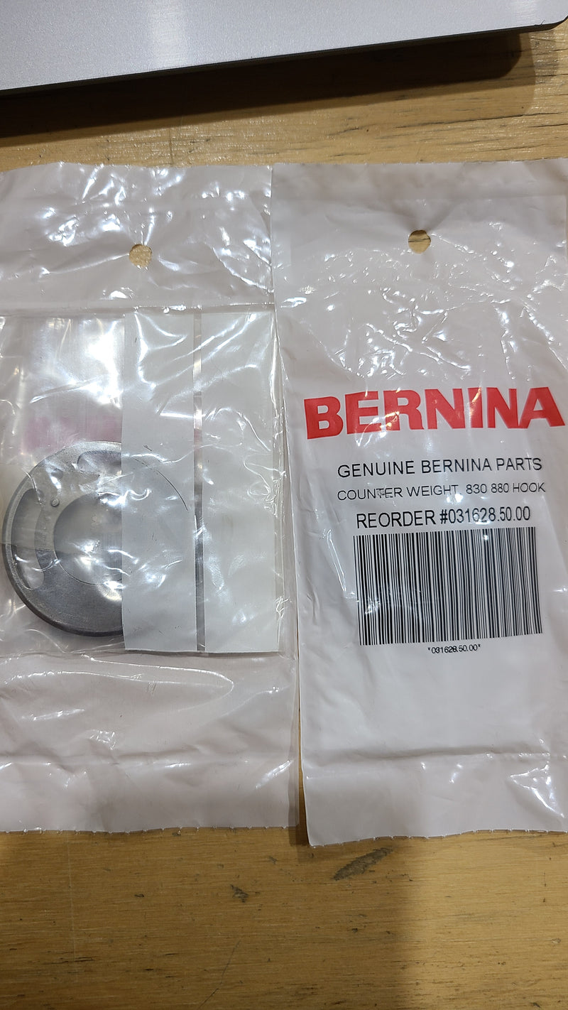 Bernina - Counter Weight 830/880 Hook - 031628.50.00