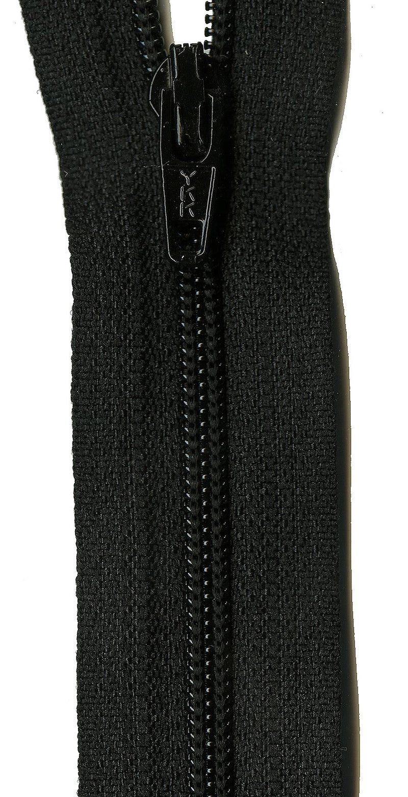 14in Zipper Basic Black