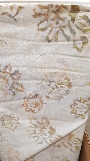 Boreal Batiks Cream Flower