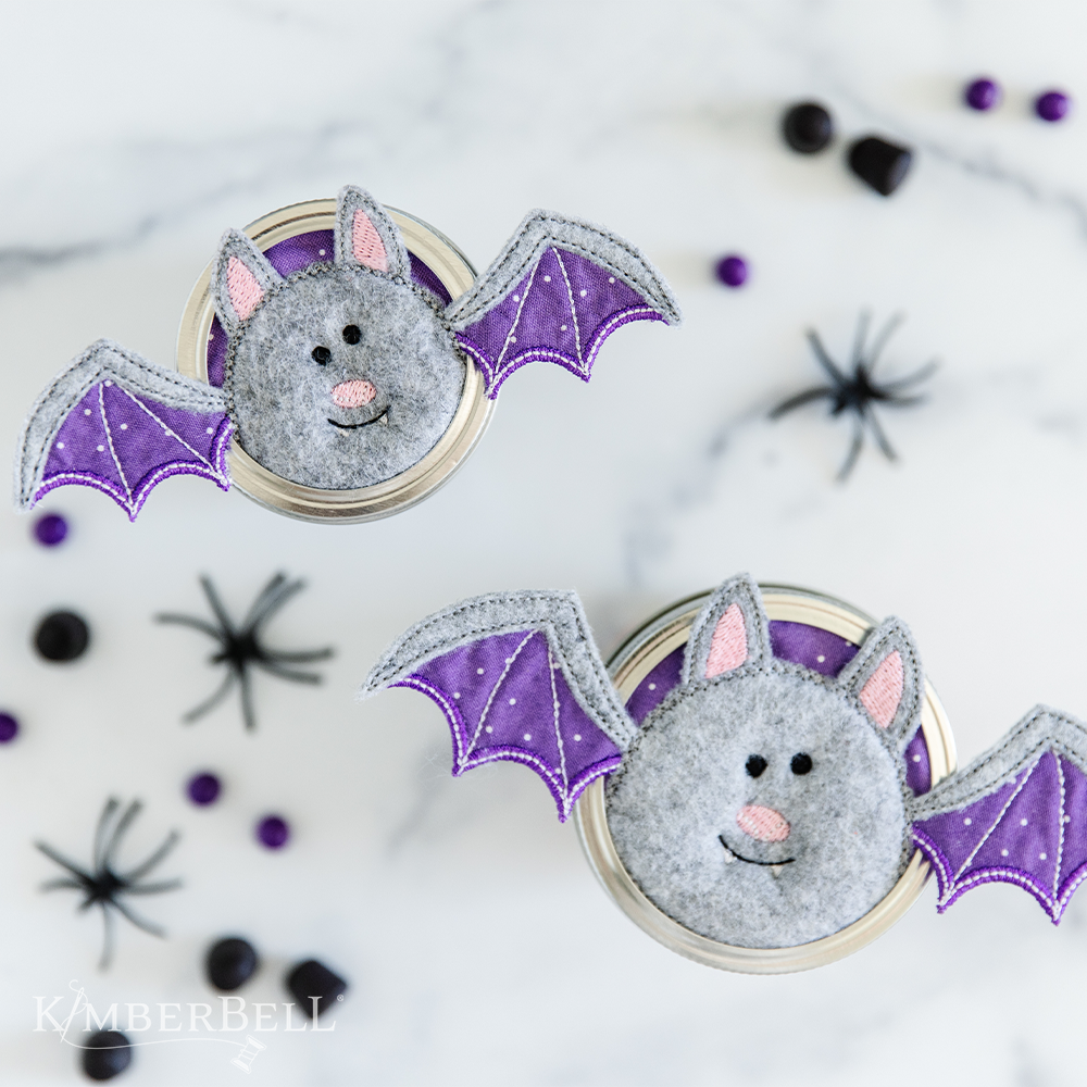 Kimberbell Digital Dealer Exclusives 2023: Dimensional Halloween – Bat Jar Topper - October