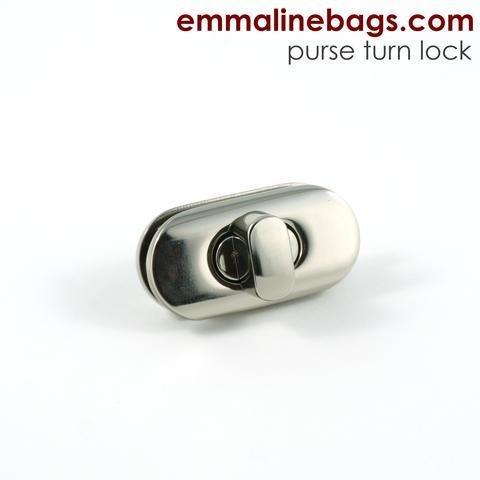 Emmaline Twist Lock Silver