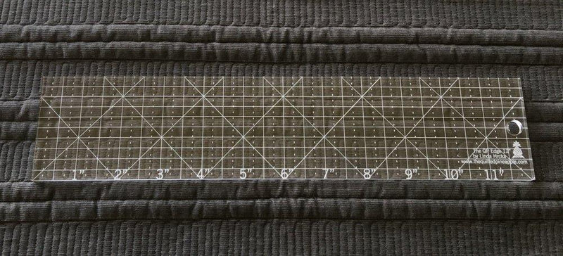 The Quilted Pineapple - 12" straight ruler by Linda Hrcka